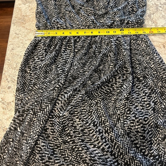 AB Studio Black & White Abstract Dress Large - Picture 8 of 12